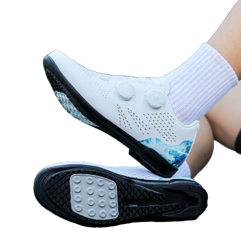 Road cycling shoes with anti-slip sole | Sole for clipless pedals