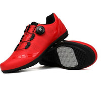 Red – anti-slip sole (flat pedals)